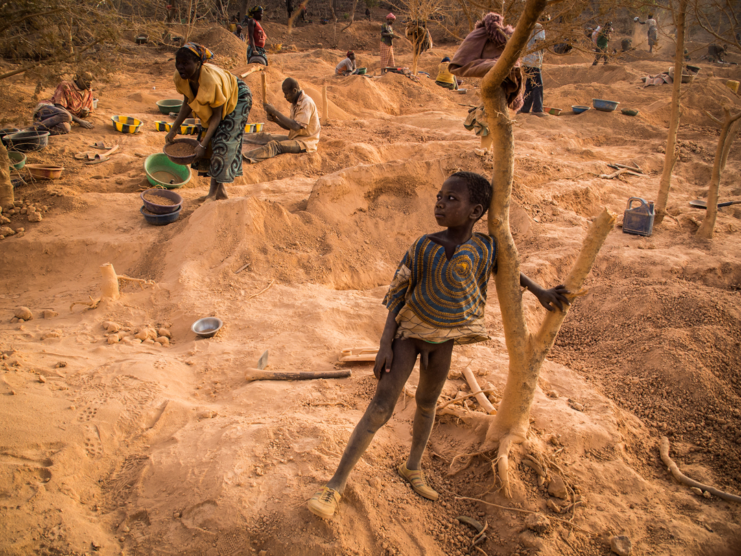 Burkina Faso: A Gold Mine Is Born | Pulitzer Center
