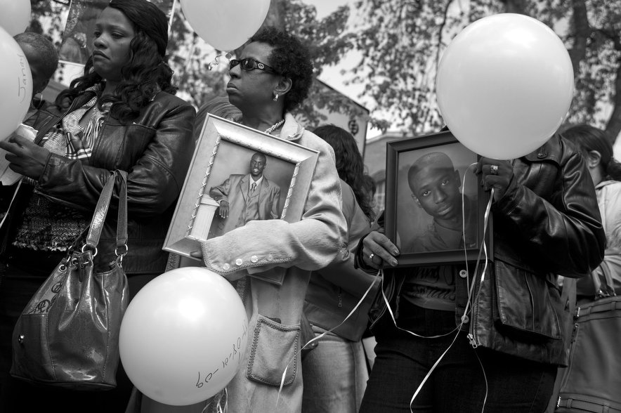 Documenting Gun Violence in Chicago Pulitzer Center