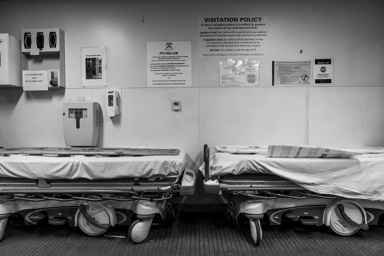Beds in a emergency room