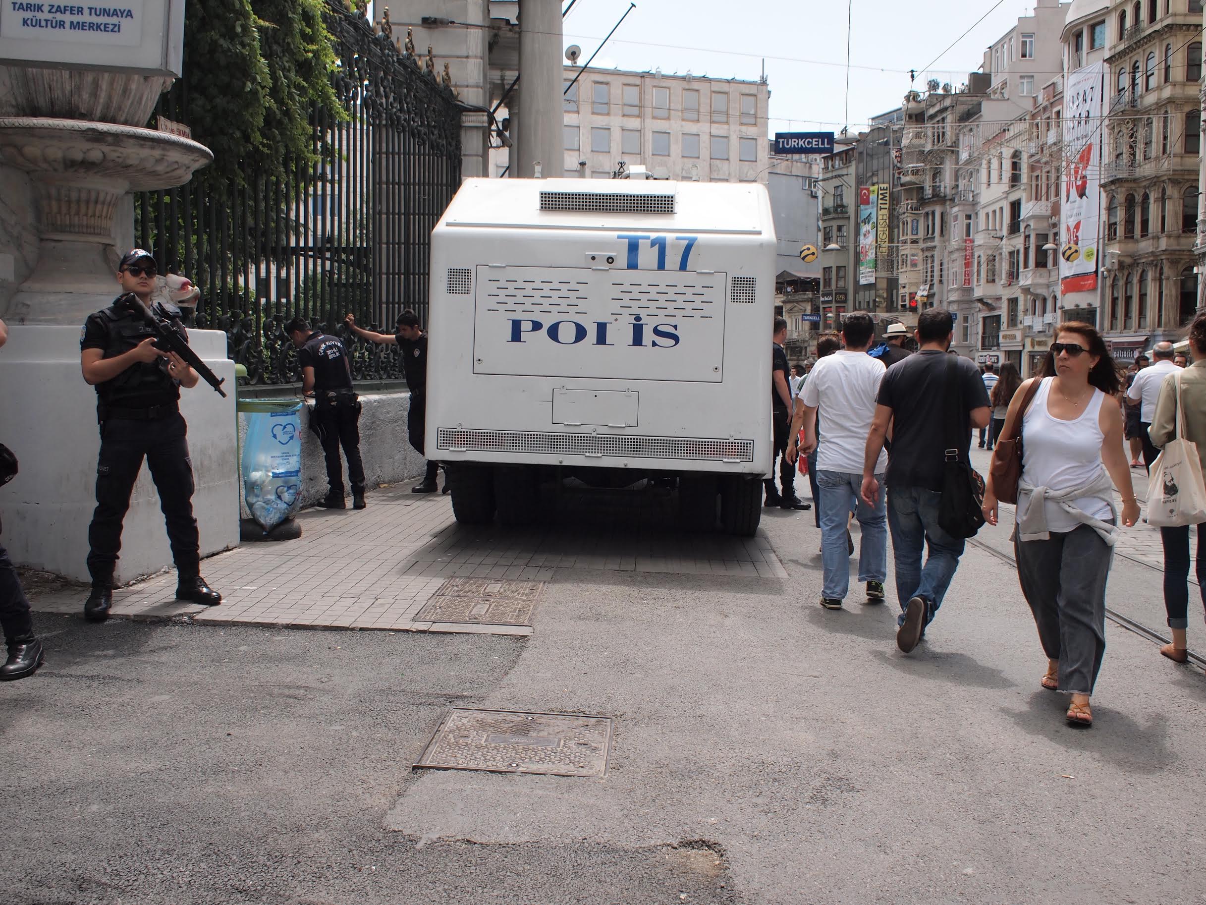 Even a year after the Gezi protests of 2013, the police presence in the heart of Istanbul remains strong. Image by Yigal Schleifer. Turkey, 2014. Media file: yigal_schleifer.jpg
