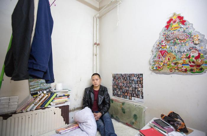 Liu Hao—budding writer, poet, photographer and filmmaker. Image by Sim Chi Yin. China, 2014. Media file: rat_tribe_liu_hao.jpg