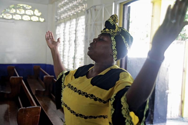 Carrol Flemming. Image by Andre Lambertson. Jamaica, 2014.