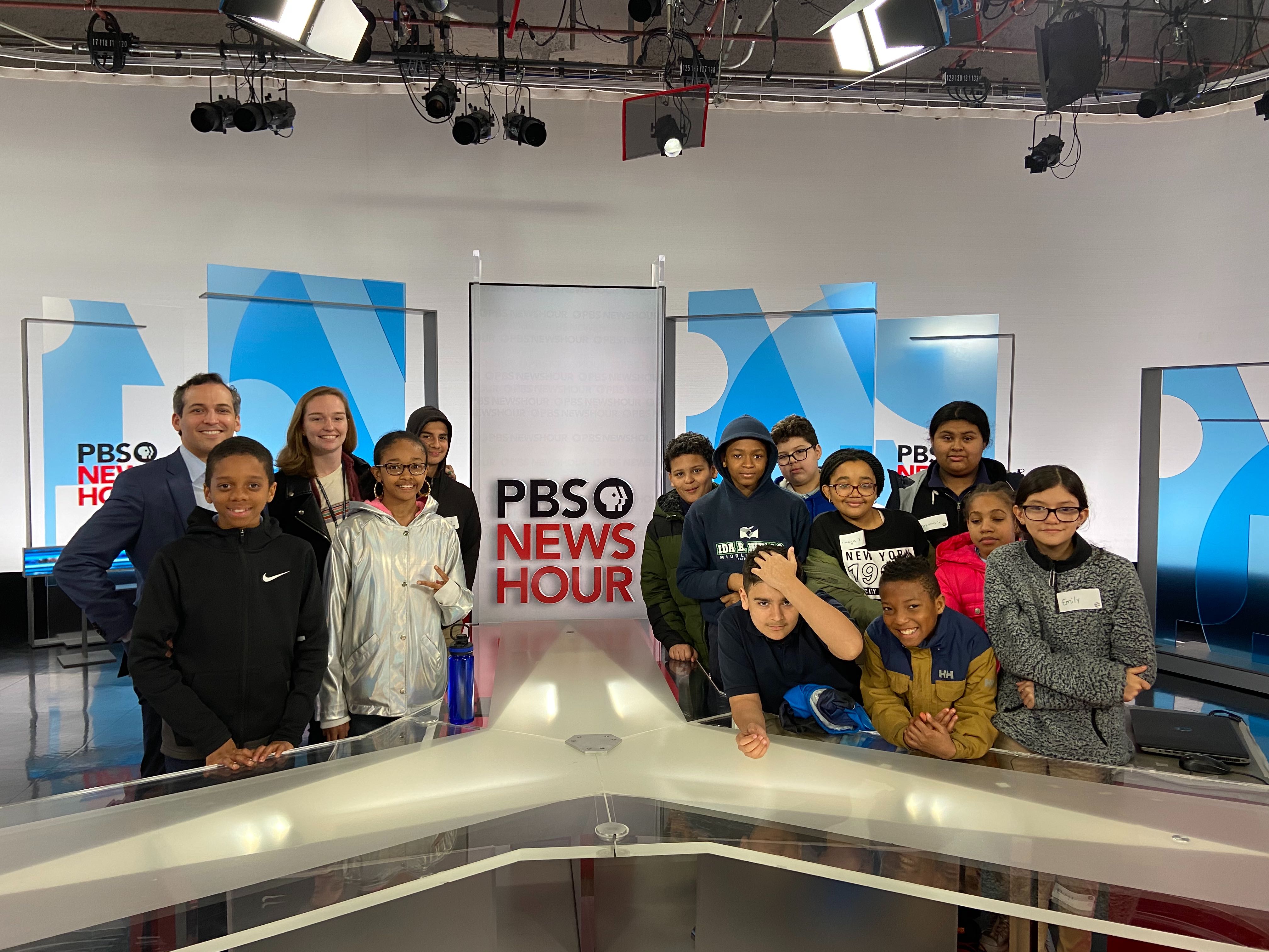 Ida B. Wells Middle School students tour the PBS NewsHour studio with special correspondent Nick Schifrin. Image by Pauline Werner. United States, 2020. Ida B. Wells Middle School students tour the PBS NewsHour studio with special correspondent Nick Schifrin. Image by Pauline Werner. United States, 2020.