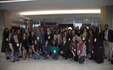 The 2017 Student Fellowship reported from over 27 countries around the world on topics ranging from mental health to environmental issues. Image by Jin Ding. United States, 2017. The 2017 Student Fellowship reported from over 27 countries around the world on topics ranging from mental health to environmental issues. Image by Jin Ding. United States, 2017.