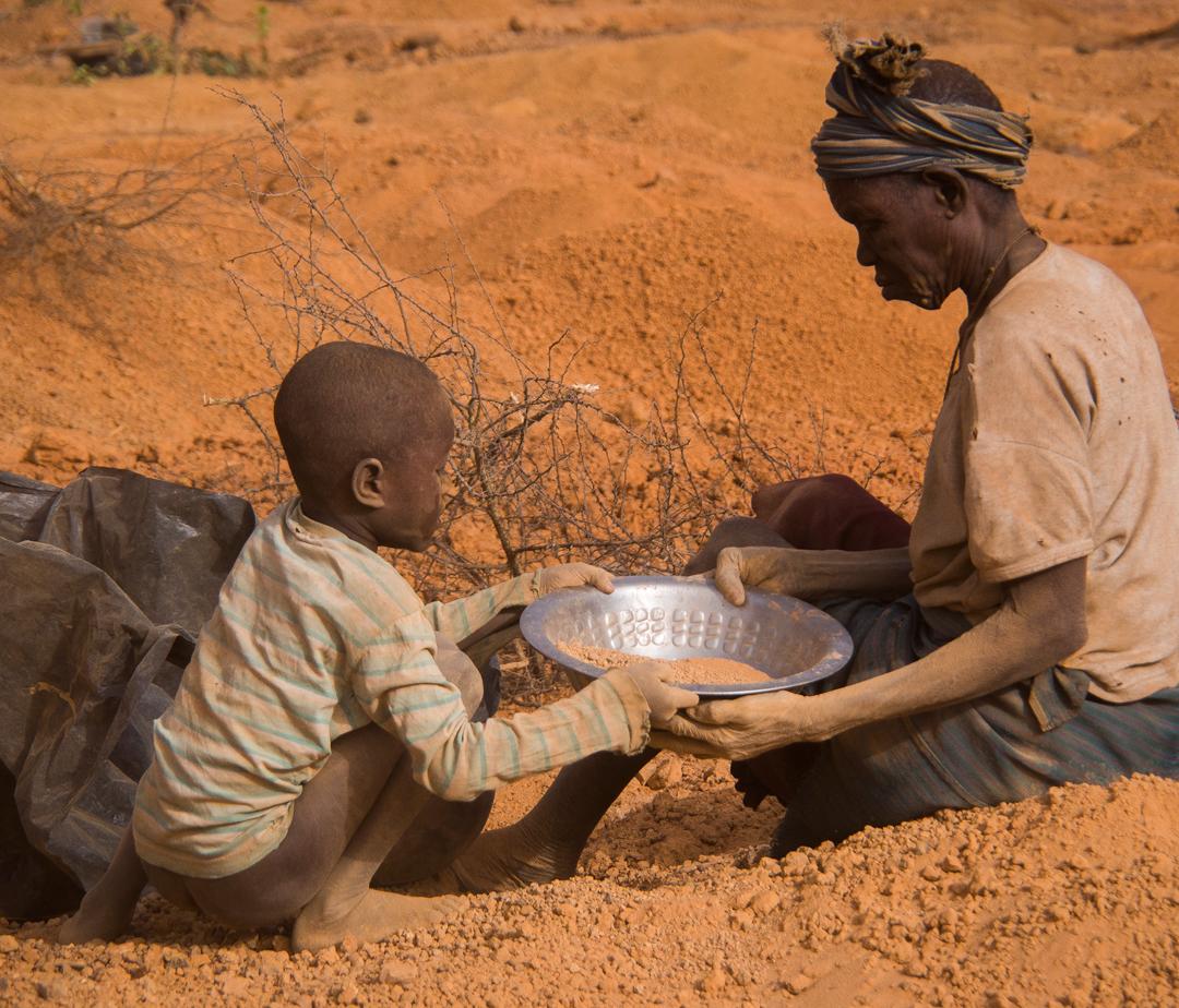 Burkina Faso: A Gold Mine Is Born | Pulitzer Center
