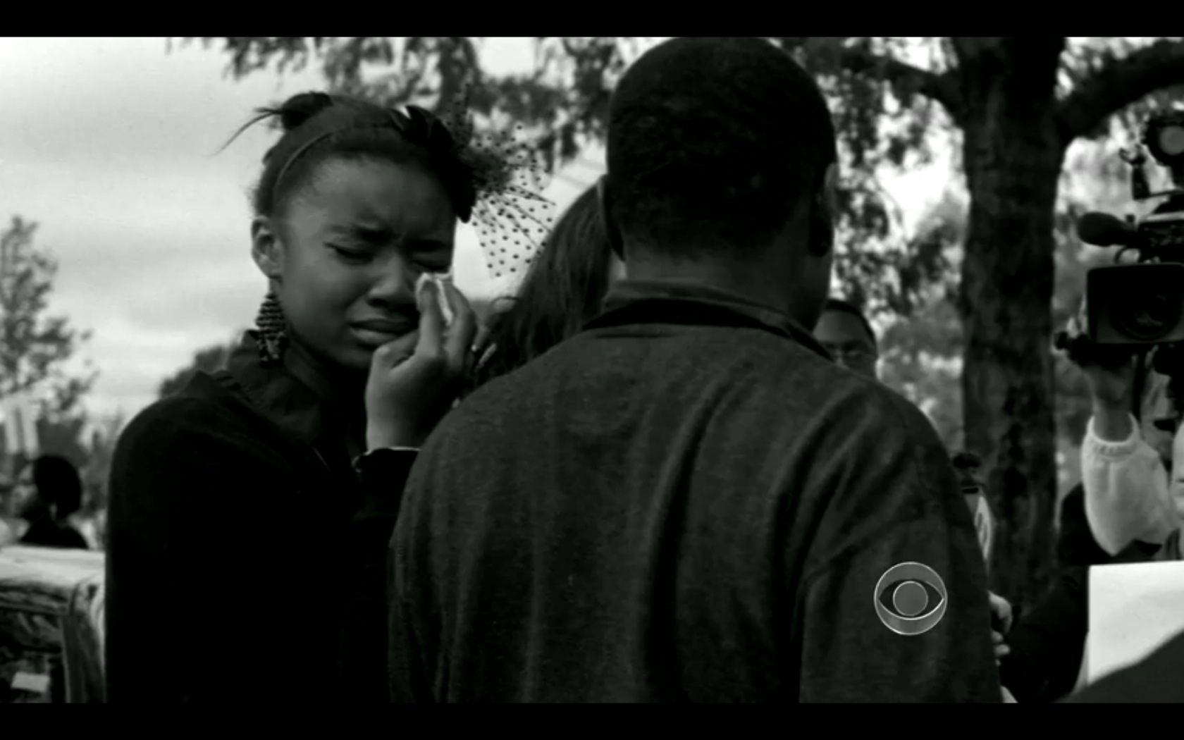 Still from CBS News broadcast of an image by Carlos Javier Ortiz. Chicago, 2013.