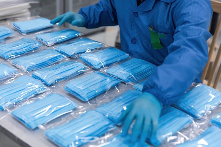 With the global spread of novel coronavirus, medical mask production workers are organizing masks to prepare for the epidemic. Image by InkheartX / Shutterstock. With the global spread of novel coronavirus, medical mask production workers are organizing masks to prepare for the epidemic. Image by InkheartX / Shutterstock.