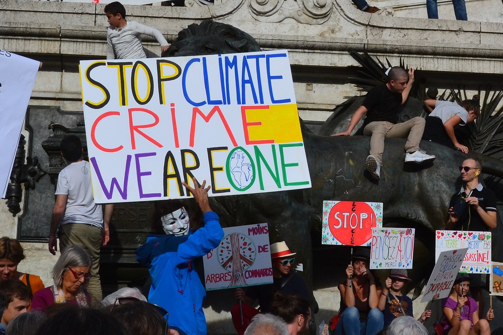 Image courtesy of Creative Commons. Paris, 2019. Image courtesy of Creative Commons. Paris, 2019.