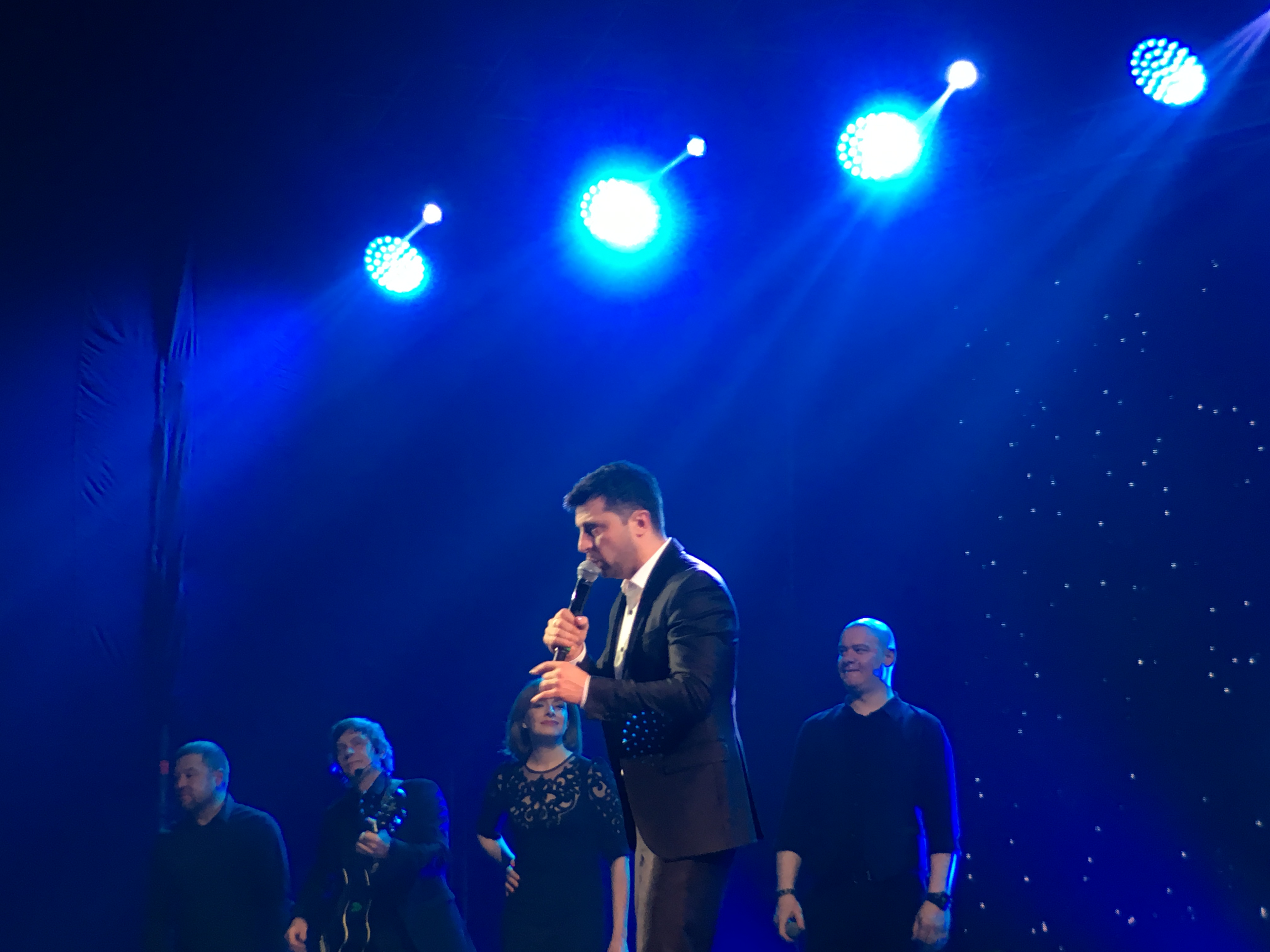 Volodymyr Zelensky performs in Brovary, Ukraine, before the first round presidential election. Image by Nina Jankowicz. Ukraine, 2019. Volodymyr Zelensky performs in Brovary, Ukraine, before the first round presidential election. Image by Nina Jankowicz. Ukraine, 2019.
