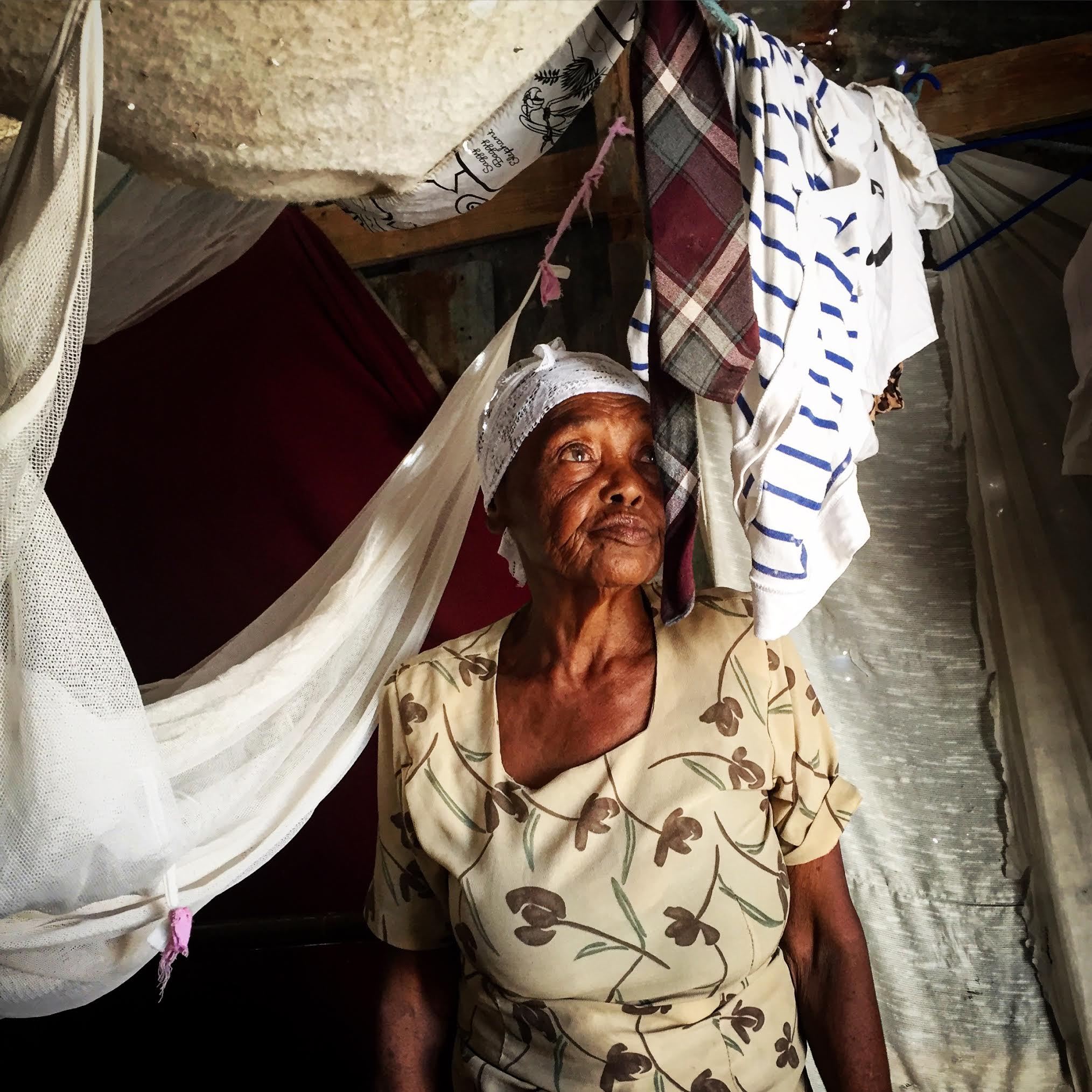 Midwife Image by Allison Shelley. Haiti, 2016.