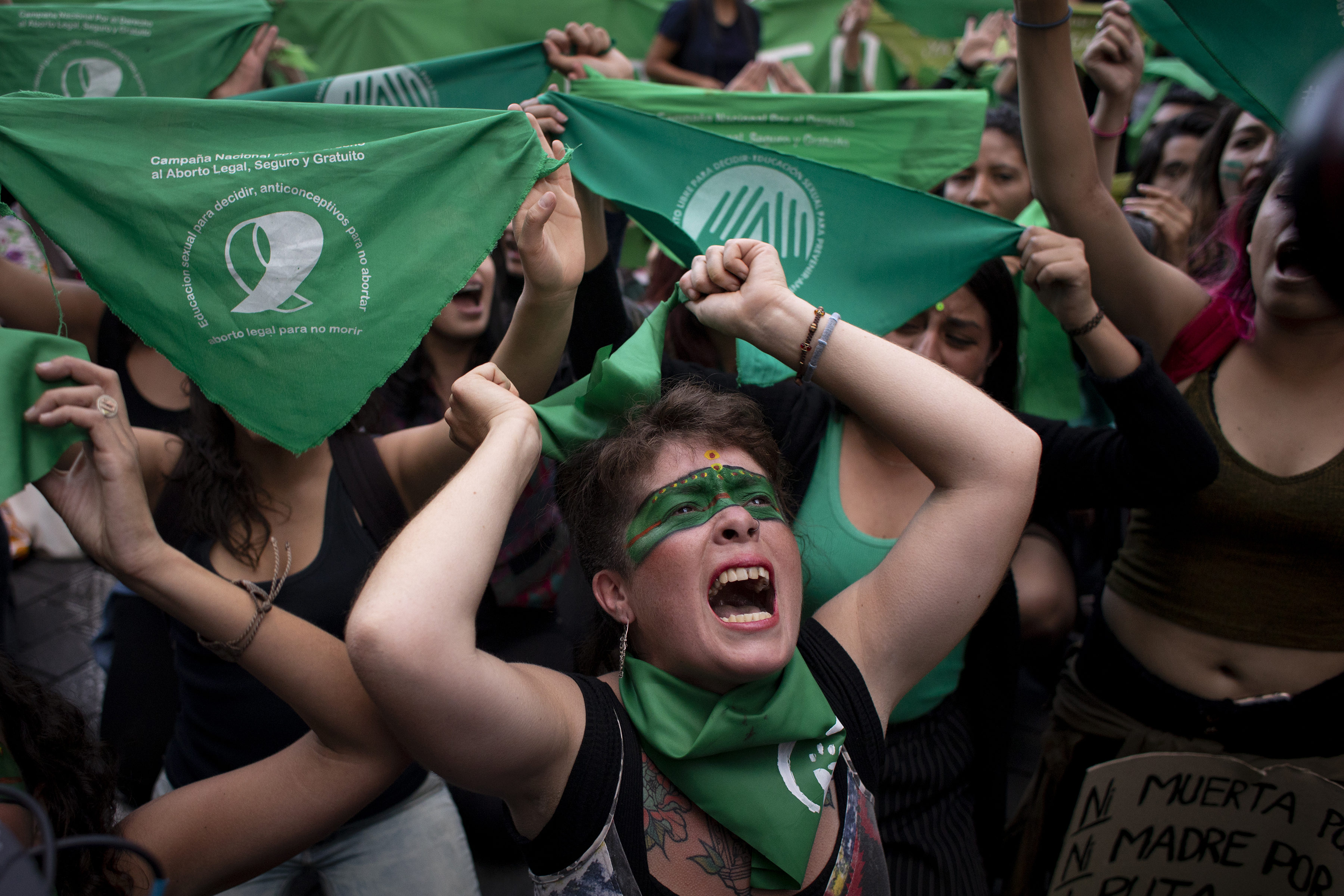 Hundreds of women marched in Quito on September 18, 2018, in support of legalizing abortion. Image by Dominique Riofrío. Ecuador, 2018. Hundreds of women marched in Quito on September 18, 2018, in support of legalizing abortion. Image by Dominique Riofrío. Ecuador, 2018.