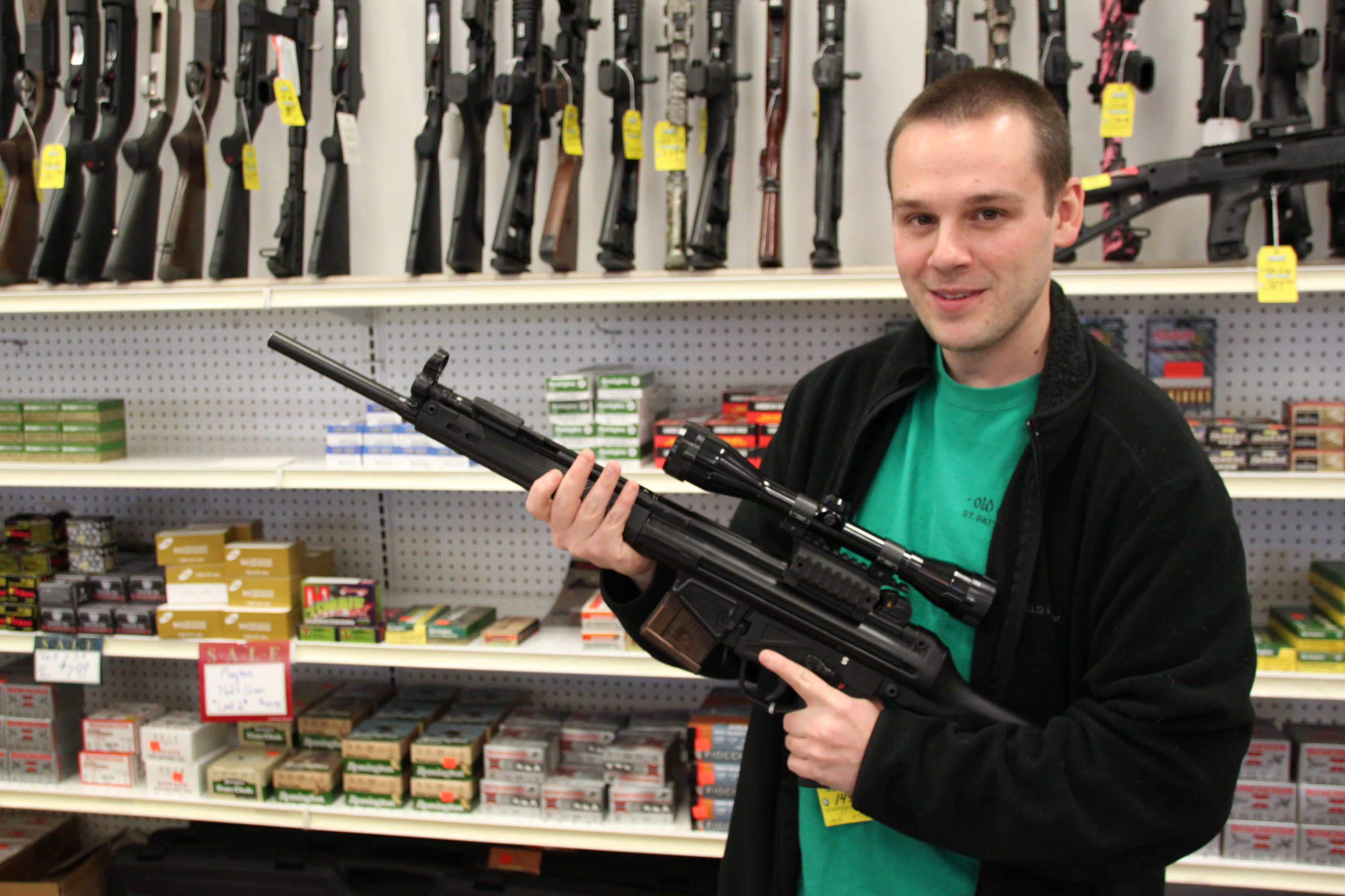 Gun Shops in the U.S.: Easy Access | Pulitzer Center