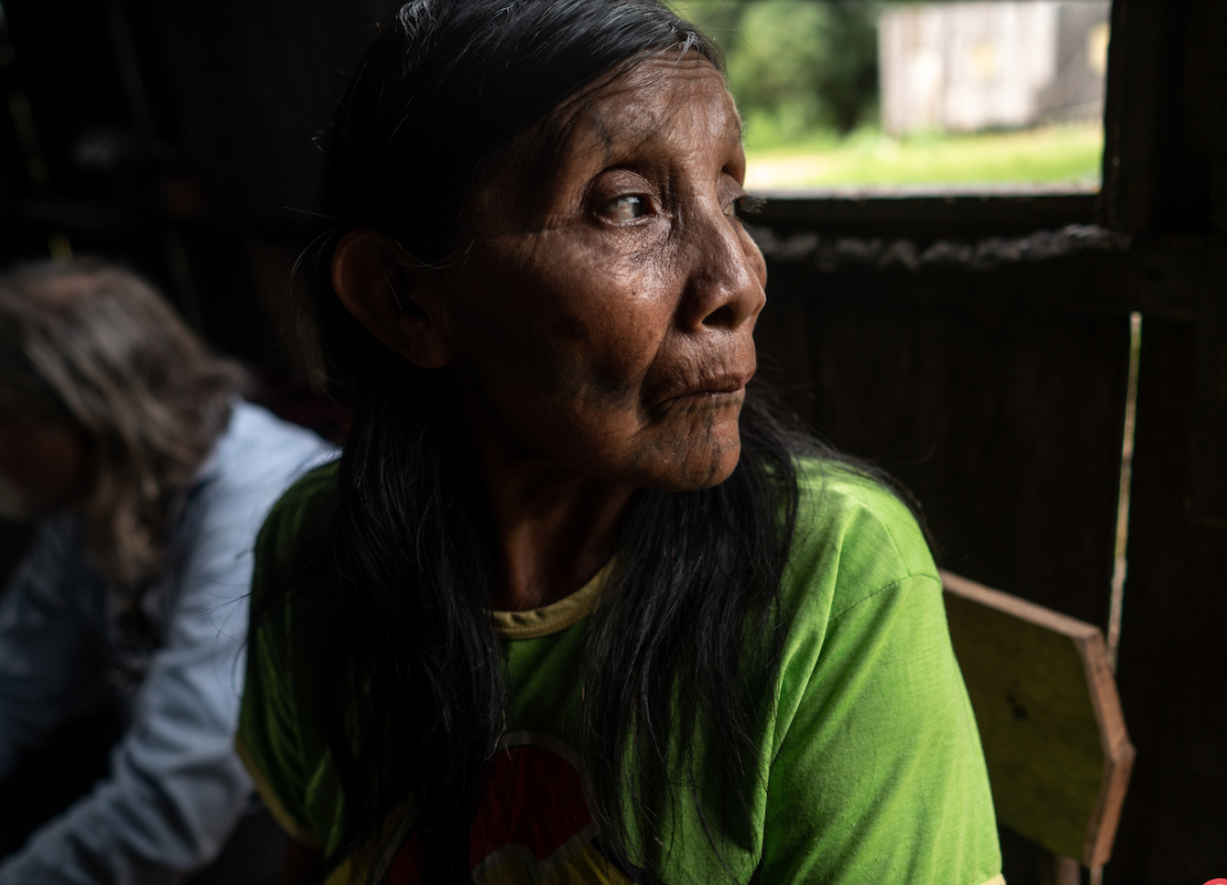 Katziká, mother of the leader André Karipuna, feared the worst when her son disappeared in September of 2018. Image by Fabio Nascimento / Infoamazonía. Brazil, 2019. Katziká, mother of the leader André Karipuna, feared the worst when her son disappeared in September of 2018. Image by Fabio Nascimento / Infoamazonía. Brazil, 2019.