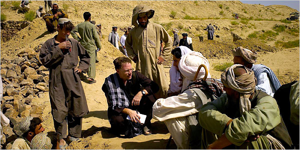 Image by Tomas Munita for The New York Times. Afghanistan, 2007. Media file: rhode_day1_1_600.jpg