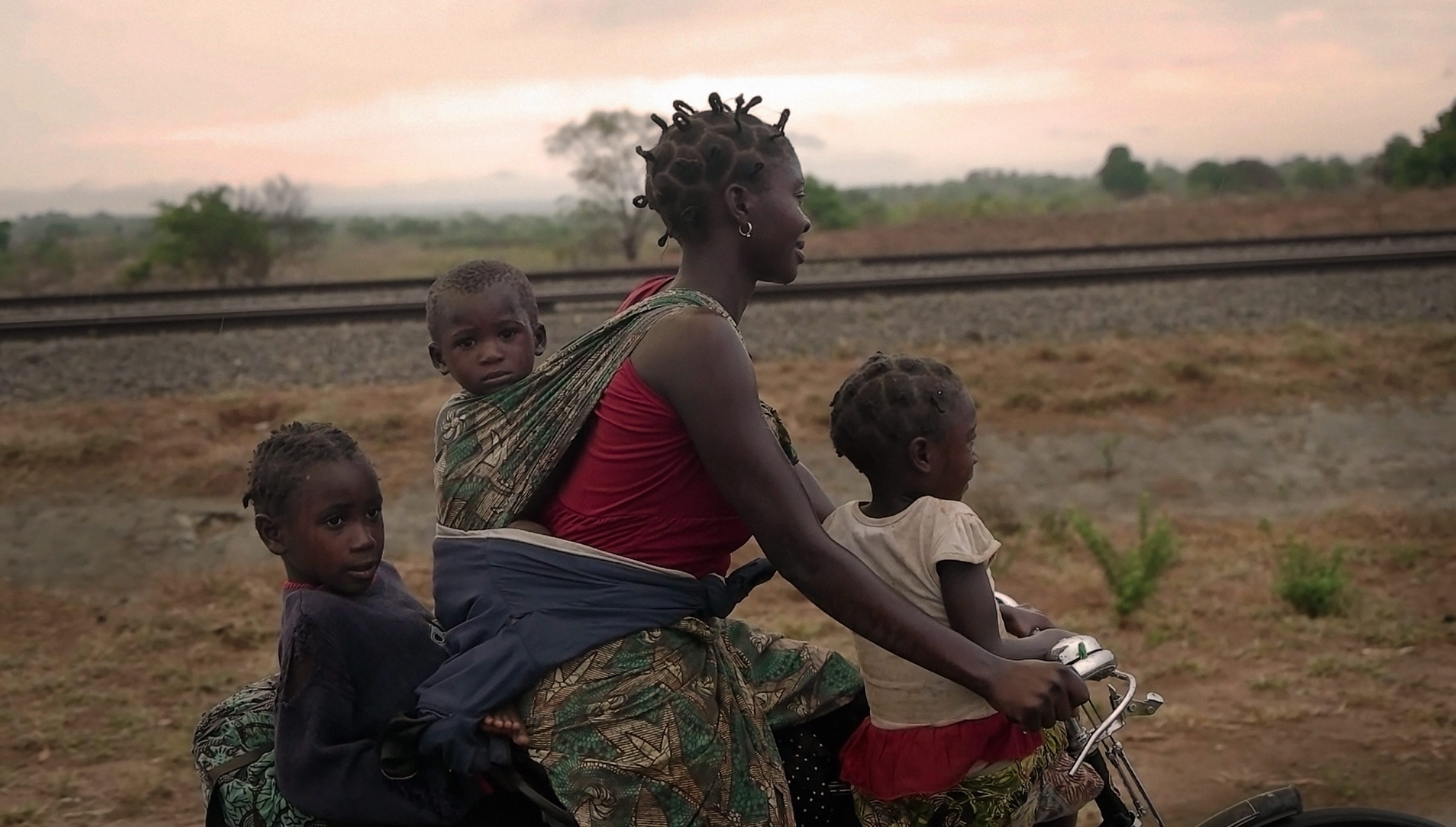 Nampula, Nacala Corridor. Image by Enrico Parenti. Mozambique, 2018. Nampula, Nacala Corridor. Image by Enrico Parenti. Mozambique, 2018.