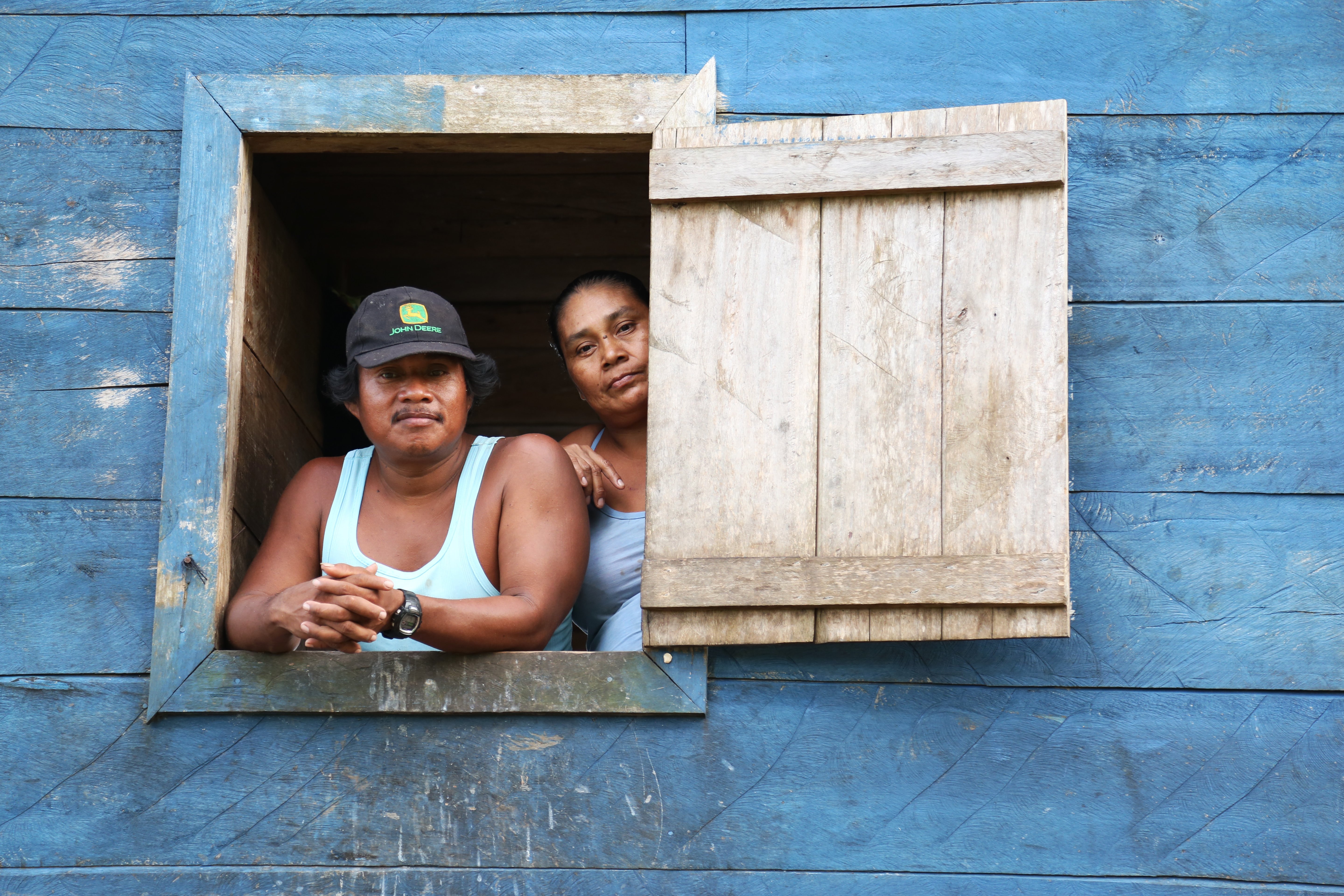 Ronald McCrae and his wife, Carmela Hodgson, live in the oceanfront village of Bangkukuk. A planned canal would build a massive container port on Bangkukkuk's shore. Image by Brittany Peterson/McClatchy. Nicaragua, 2015. Media file: nica-canal_20.jpg