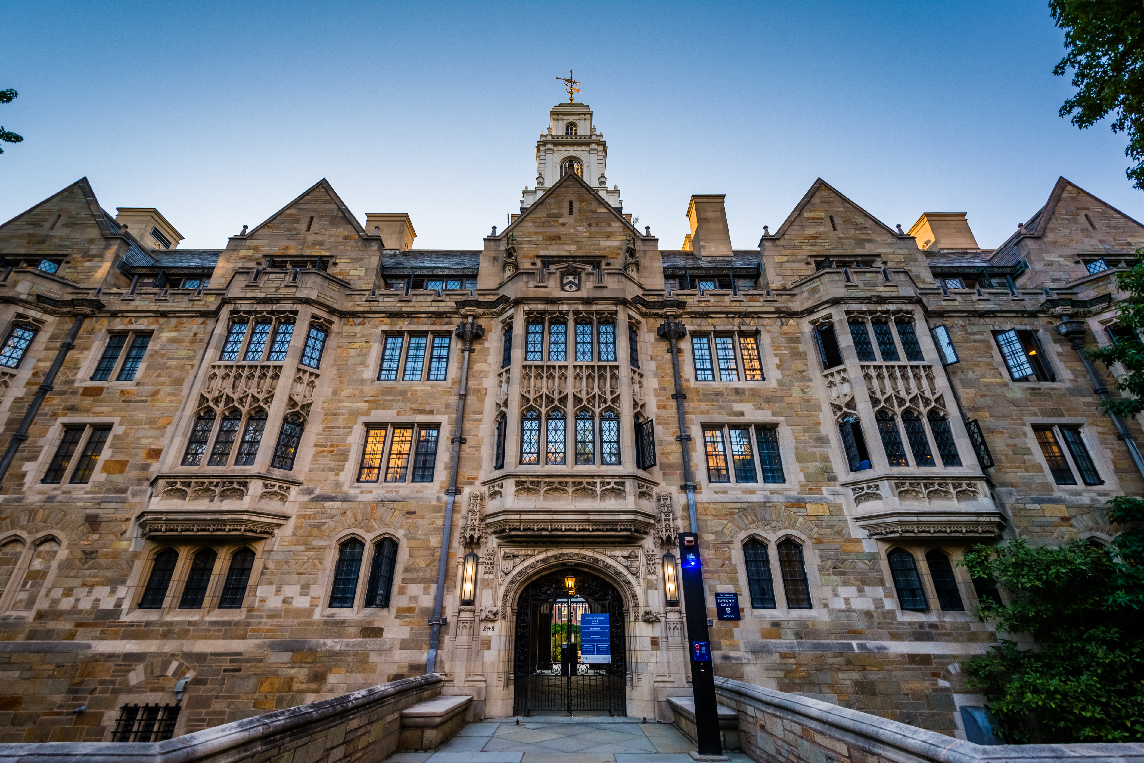 The Davenport College Building at Yale University, in New Haven, Connecticut. Image by Jon Bilous / Shutterstock. United States, undated. The Davenport College Building at Yale University, in New Haven, Connecticut. Image by Jon Bilous / Shutterstock. United States, undated.