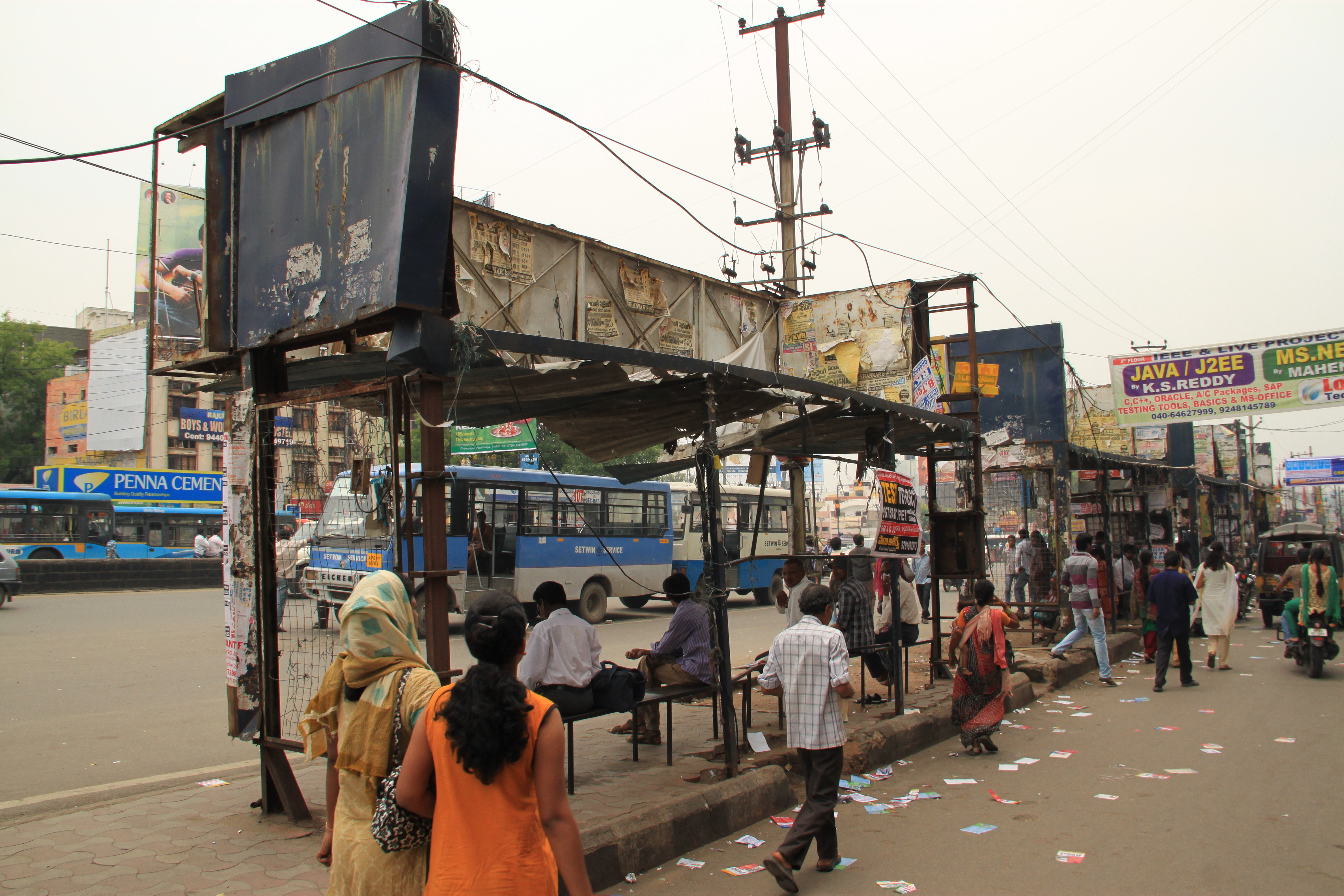 Dilsukhanagar bus stop, in downtown Hyderabad, where a terrorist bombing in February 2013 killed 17 and injured over 100. Image by Jonathan Cox. India, 2013. Media file: img_0004_3.jpg