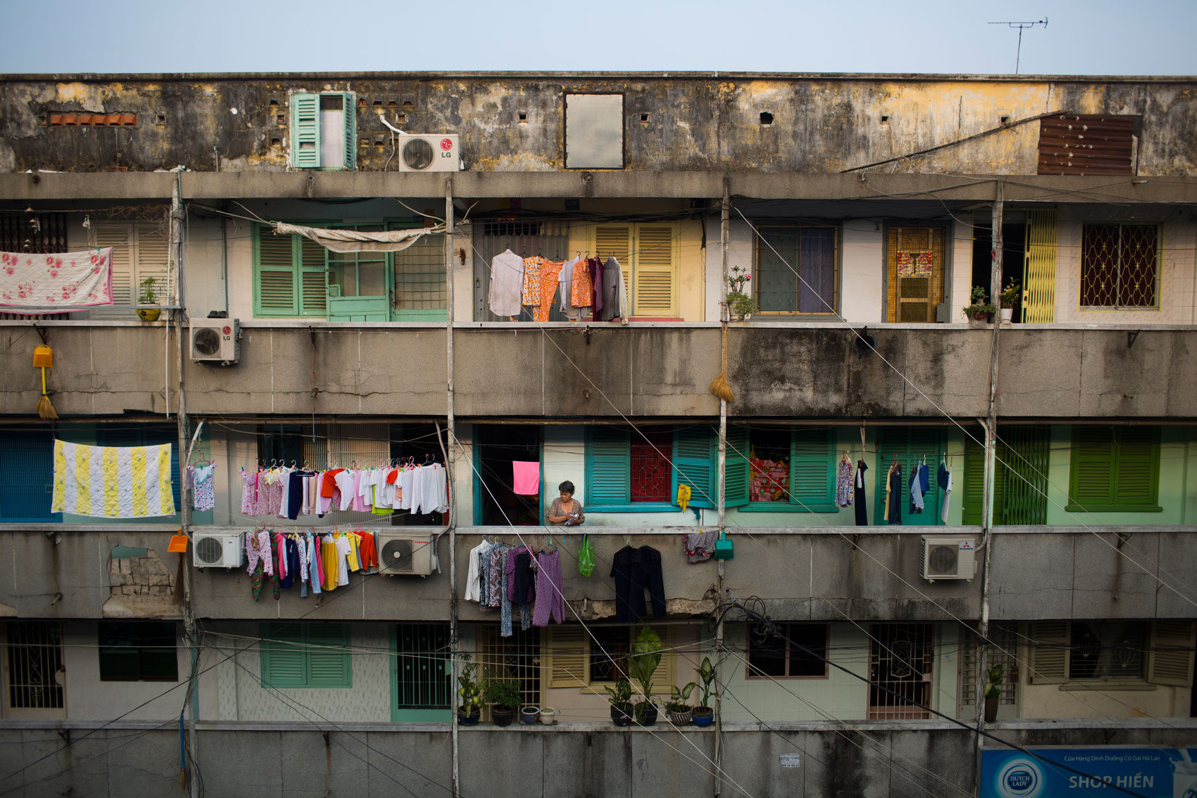 The main TB hospital in Ho Chi Minh city was clean, well staffed and equipped with all of the latest technology. TB clinics are found all over the city. Image by David Rochkind. Vietnam, 2014. Media file: blog_photo.jpg
