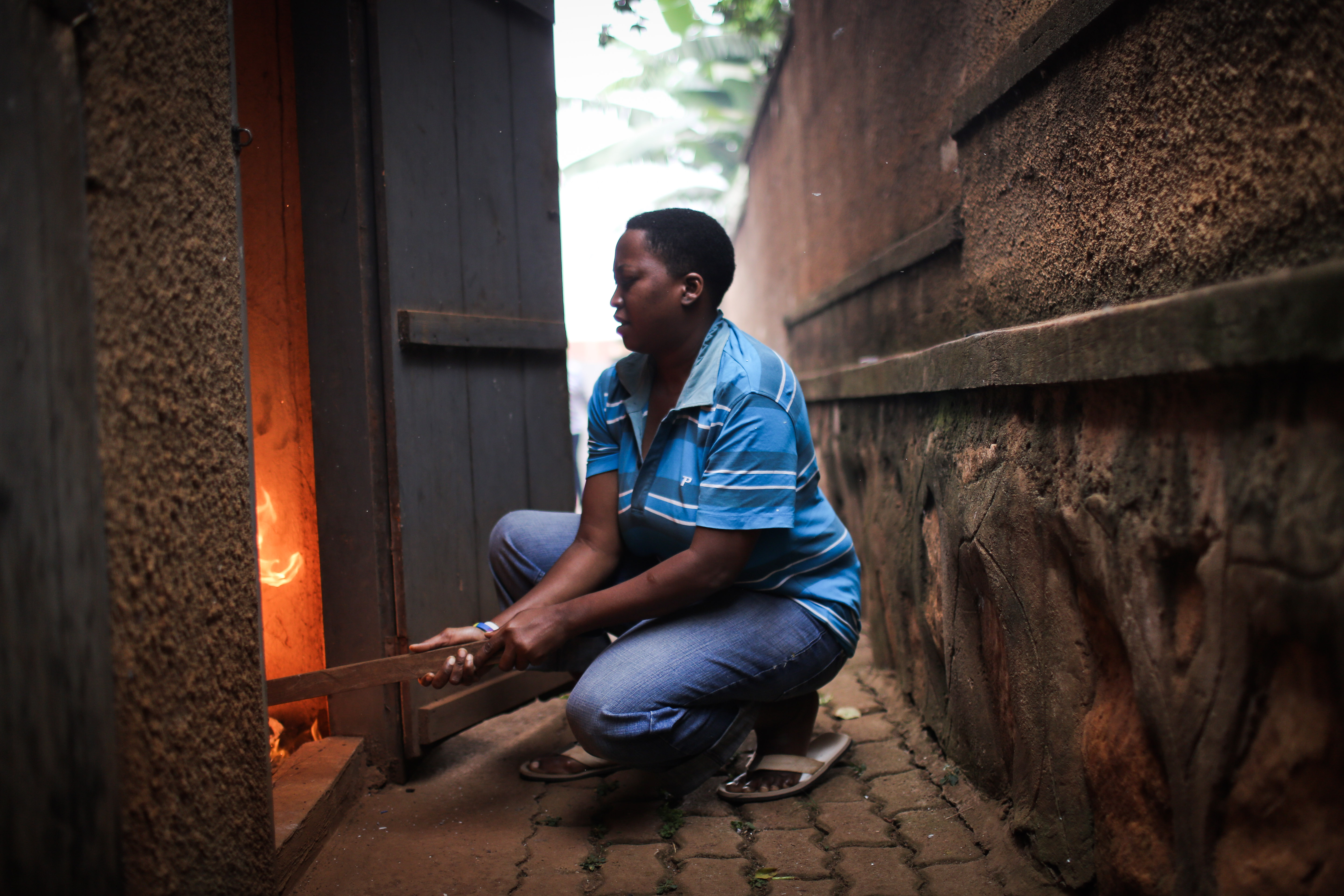 Photojournalist Daniella Zalcman talks about her work documenting Uganda's LGBT community in the wake of the Anti-Homosexuality Bill, and the challenges that activists face in adjusting to the new law. Image by Daniella Zalcman. Uganda, 2014. Media file: dsz_0605.jpg