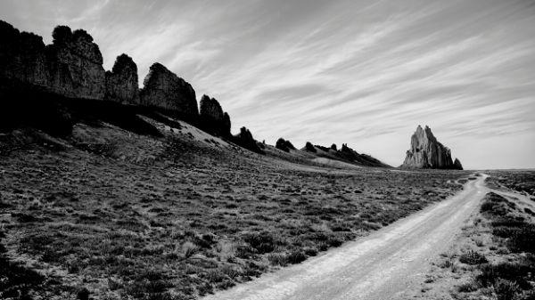 Shiprock, San Juan County, N.M. Population is 8,295 and 40.7% live below the poverty level. Image by Matt Black. US, 2015. Media file: 1_3-600_0.jpg