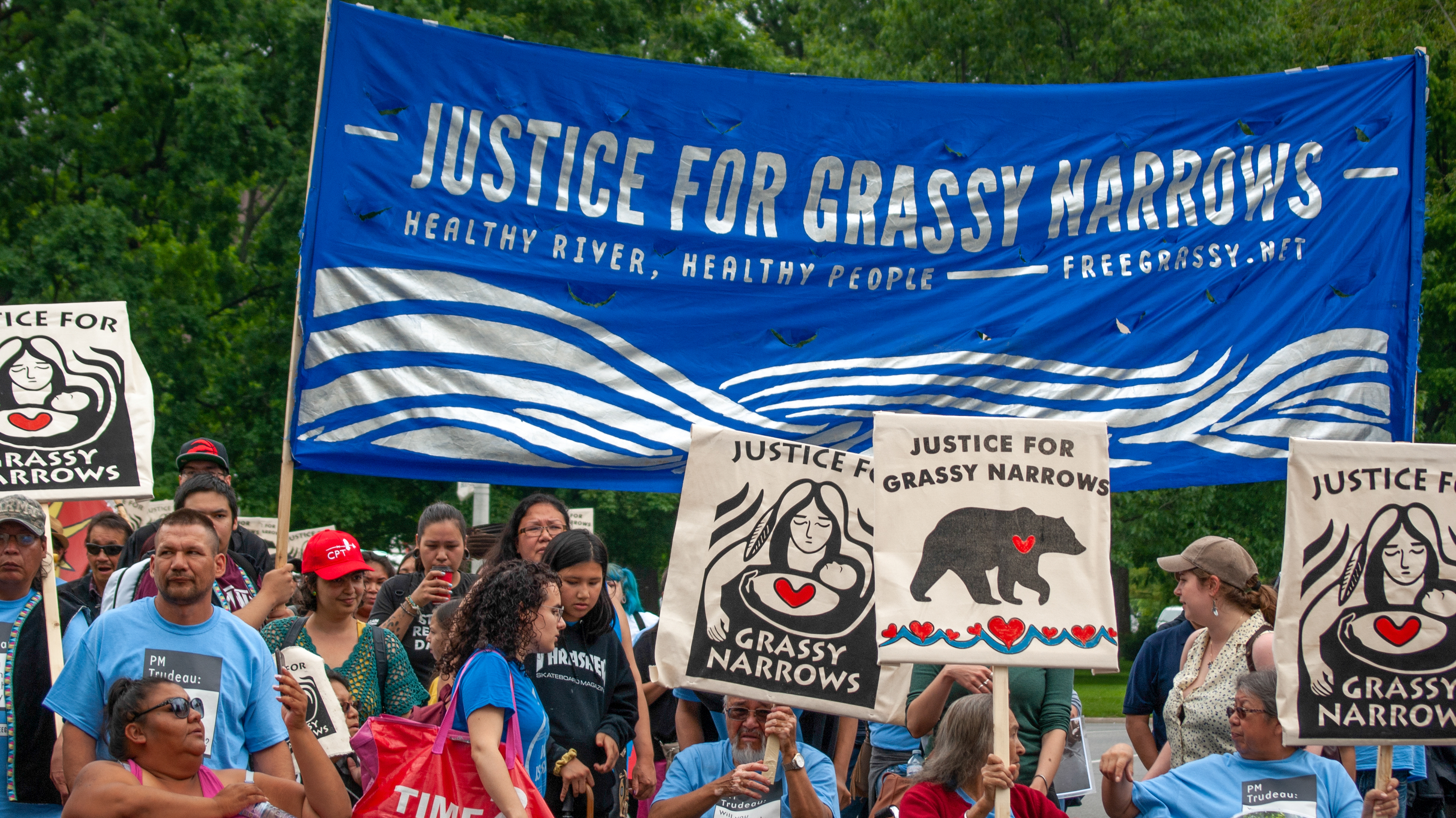 https://pulitzercenter.org/sites/default/files/07-29-19/justice_for_grassy_narrows.jpg