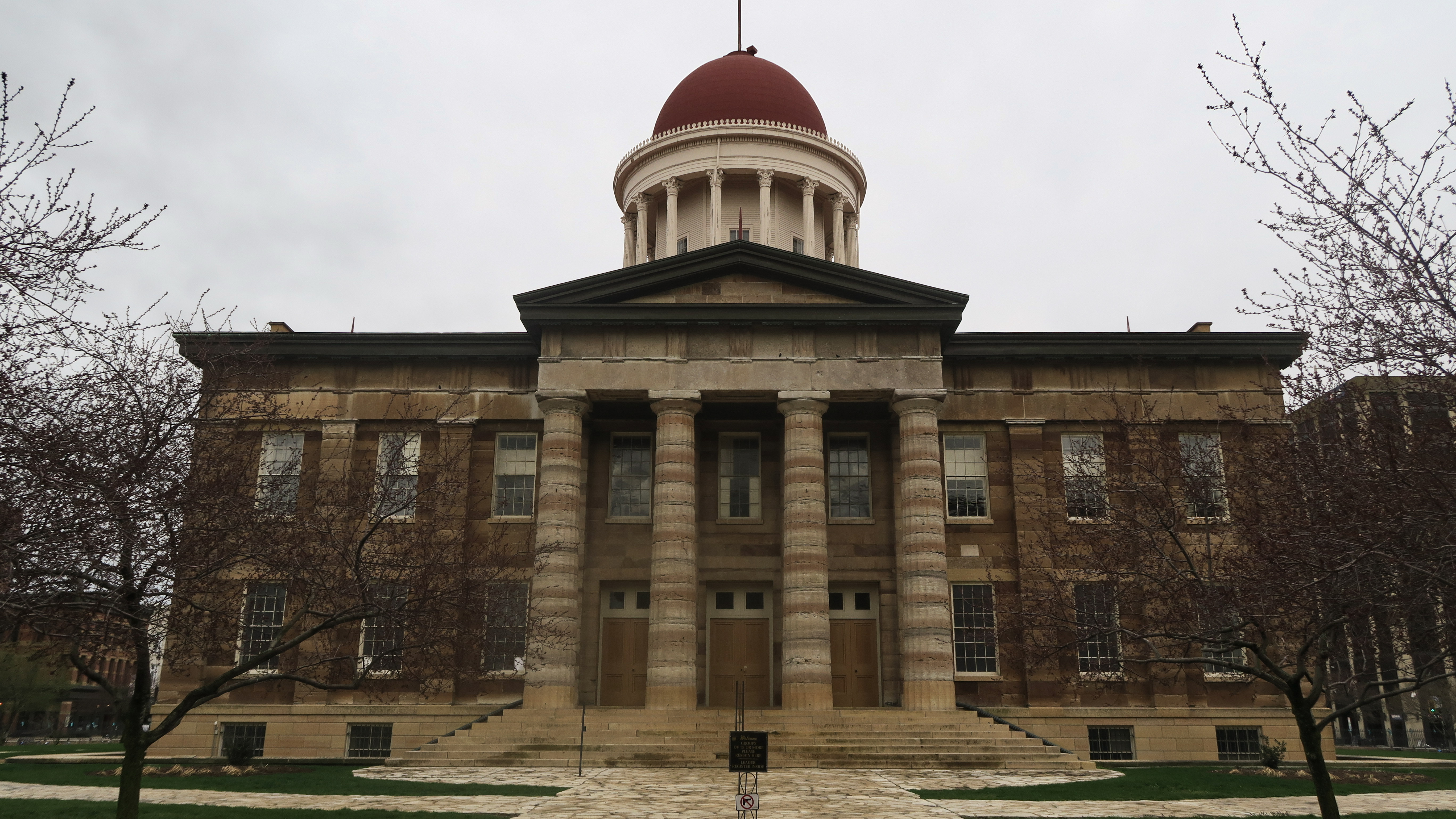 Old State Capitol building day view in Springfield, Illinois. Image by oleprophoto/Shutterstock. United States, undated. Old State Capitol building day view in Springfield, Illinois. Image by oleprophoto/Shutterstock. United States, undated.
