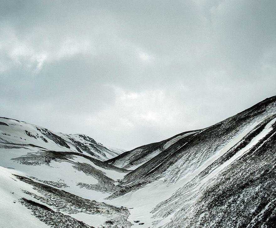 © Guillaume Herbaut / INSTITUTE for Le Monde. Iceland, 2013.