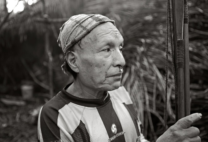 Shuri, known as Epa, goes back and forth between his tribe and rural communities on the Curanja River in Peru’s Amazon region. Image by Jason Houston. Peru, 2015. Media file: 09lawler-master675.jpg