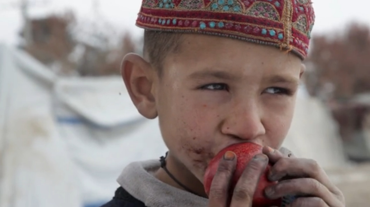 A still shot from Seamus Murphy's documentary "Snake." Image by Seamus Murphy. Afghanistan, 2012. Media file: snake_still.jpg