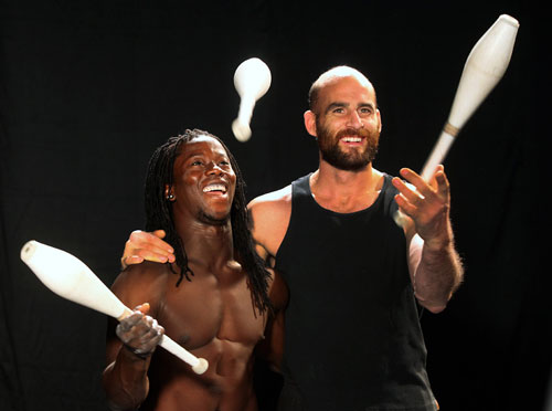 Yamoussa Bangoura, from Kalabante and Guillaume Saladin, from Artcirq. Media file: cwb.jpg