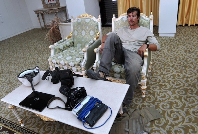 James Foley, photographed in Syria in 2011. Image by ARIS MESSINIS/AFP. Syria, 2011. Media file: foley.jpg