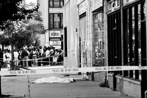 Image by Carlos Javier Ortiz. Chicago, Illinois, 2013. Media file: cbsortiz-10.jpg