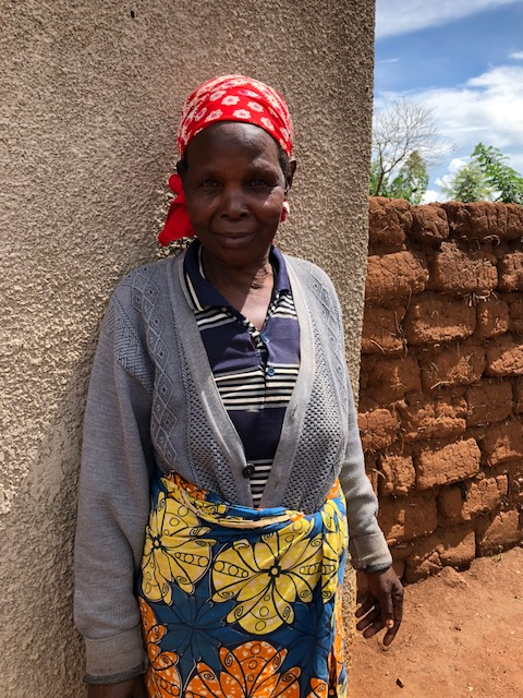 A recipient of a cash transfer in Rwanda. Image by Marc Gunther. Rwanda, 2018. A recipient of a cash transfer in Rwanda. Image by Marc Gunther. Rwanda, 2018.