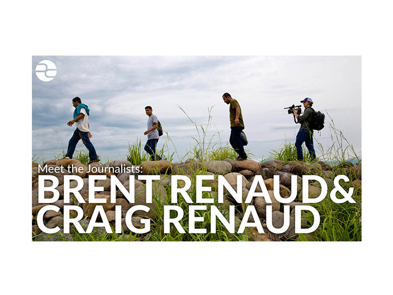 Craig Renaud crossing the Guatemala/Mexico border with migrants fleeing violence in Central America. Image by Brent Renaud. Honduras, 2015. Media file: 1.jpg