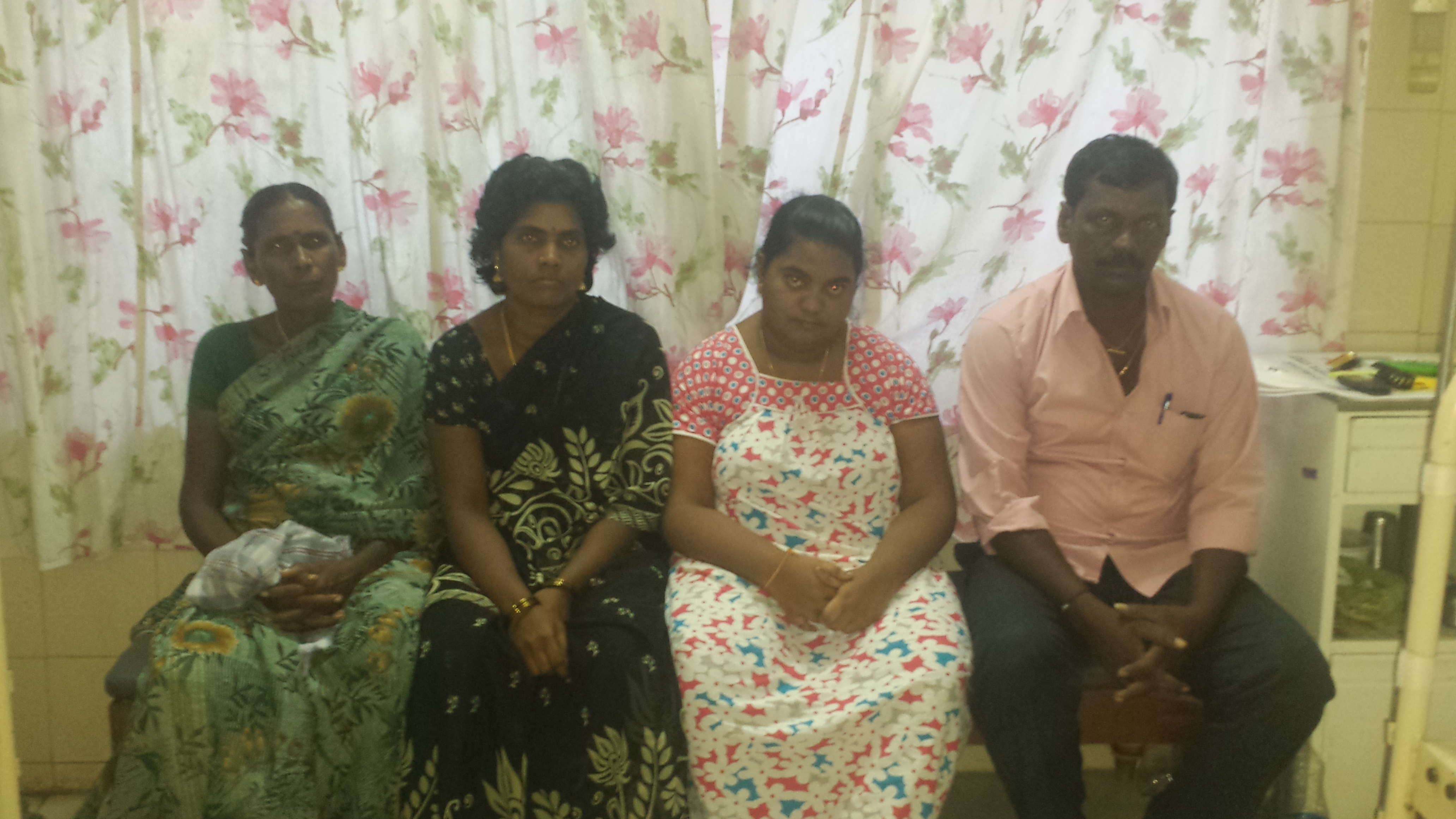 Gnanakumari (3rd from left) and family in the neurosurgery ward of Sri Venkateswara Institute of Medical Sciences (SVIMS). Image by Priya Ramchandra. India, 2015.