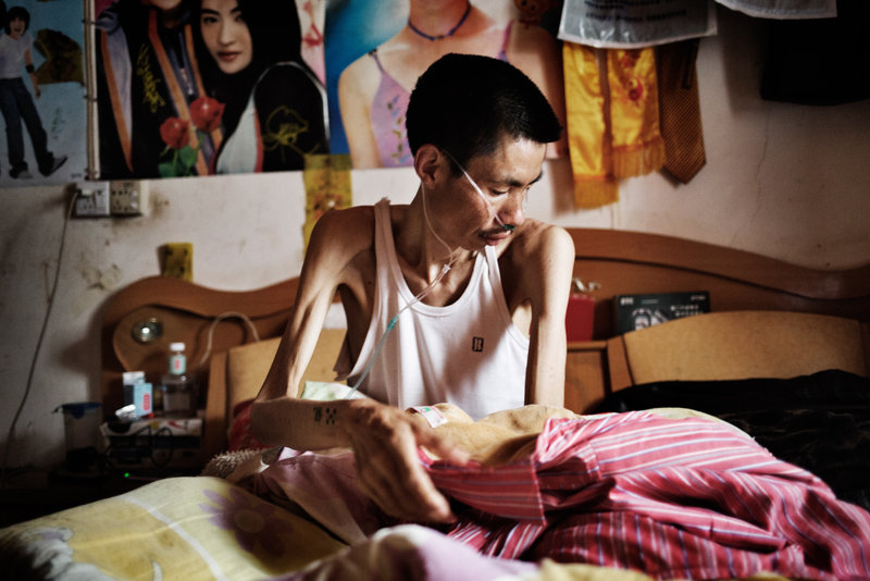 China Taking Photos Of A Dying Man Pulitzer Center