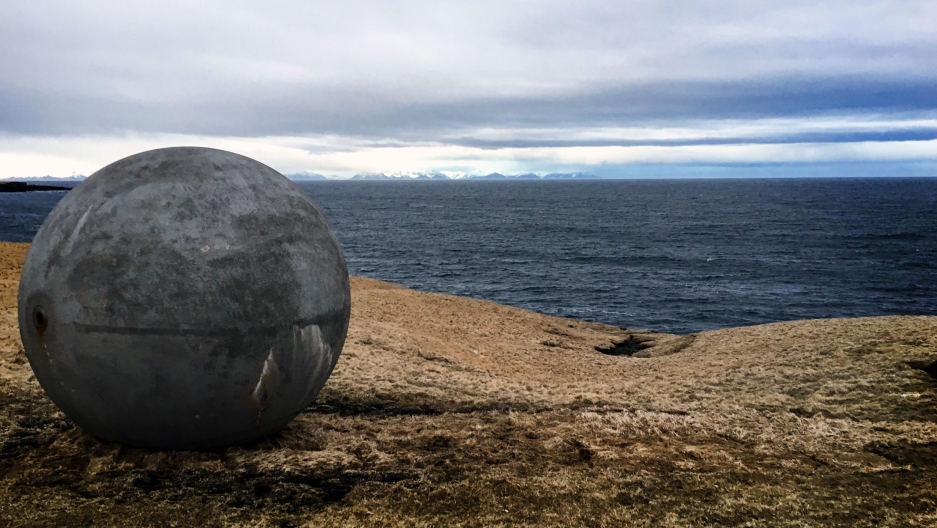 The monument Orbis et Globus overlooks the Greenland Sea from its current location on Grímsey Island in Iceland. Image by Amy Martin. Iceland, 2018. The monument Orbis et Globus overlooks the Greenland Sea from its current location on Grímsey Island in Iceland. Image by Amy Martin. Iceland, 2018.