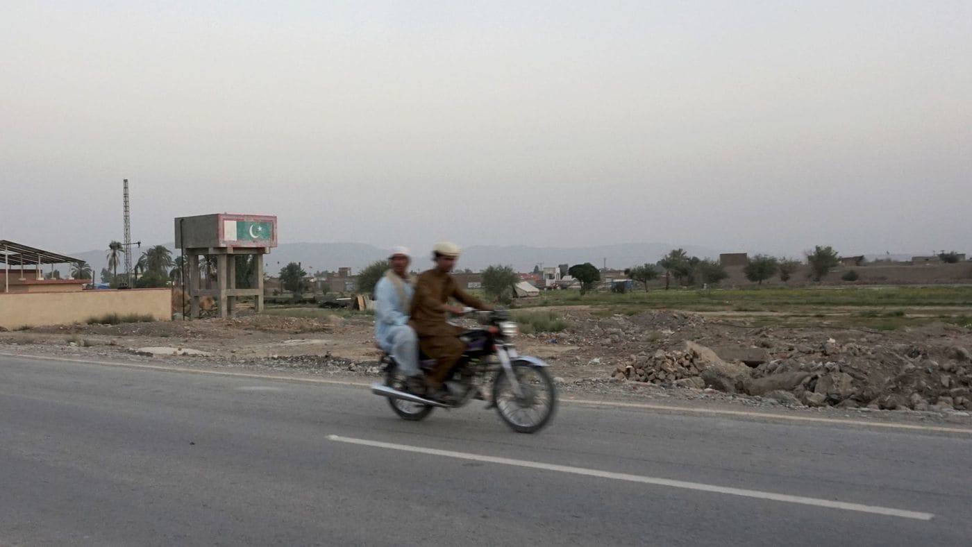 Destroyed homes and shops in the center of Mir Ali, Pakistan. Image by Umar Farooq. Pakistan, 2017. Destroyed homes and shops in the center of Mir Ali, Pakistan. Image by Umar Farooq. Pakistan, 2017.