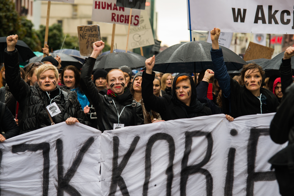 Women protest against anti-abortion laws in the Polish government. Image by Trybex / Shutterstock. Poland, 2016. Women protest against anti-abortion laws in the Polish government. Image by Trybex / Shutterstock. Poland, 2016.