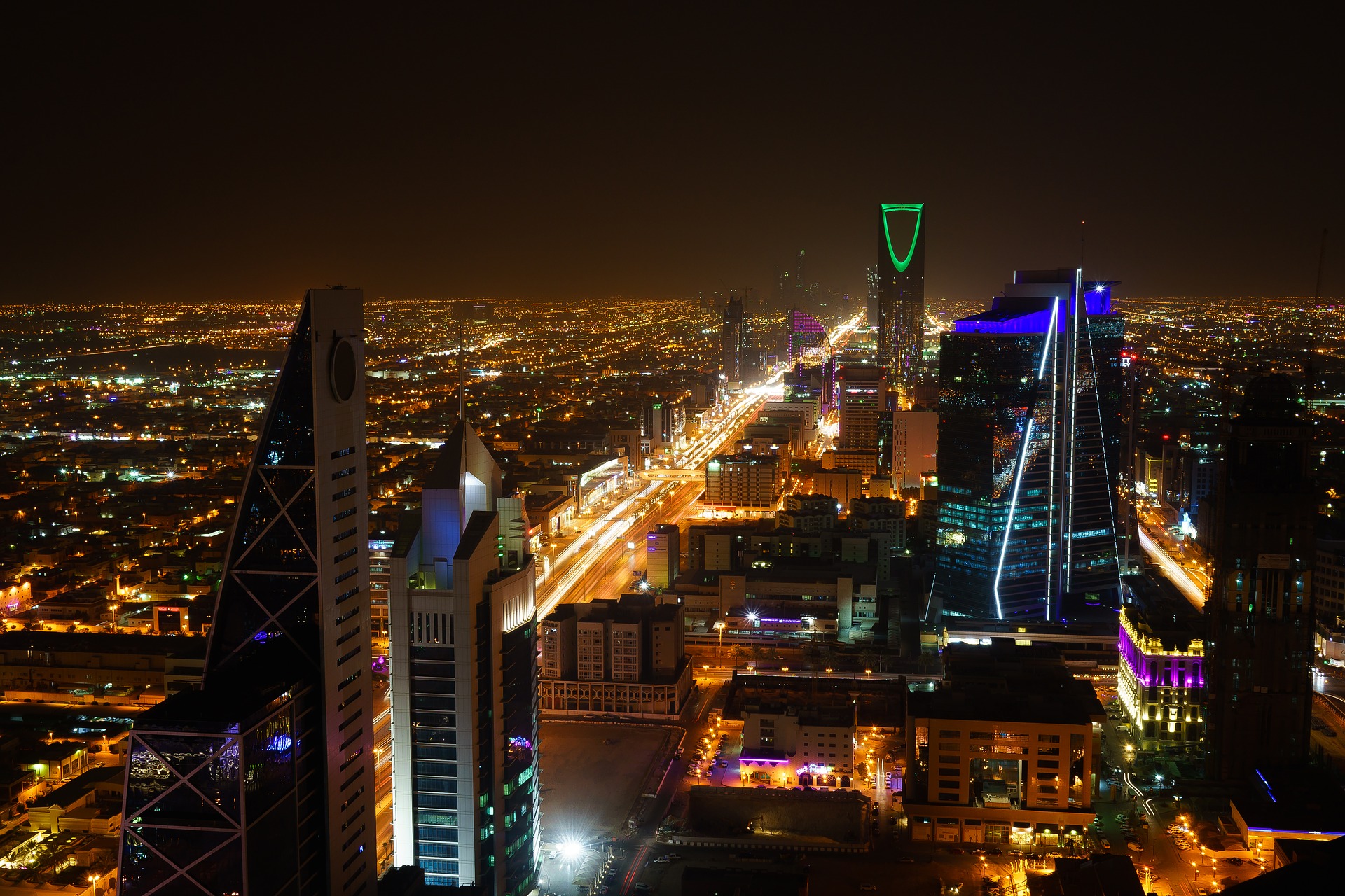 Riyadh at night. Image courtesy Pixabay. Riyadh at night. Image courtesy Pixabay.