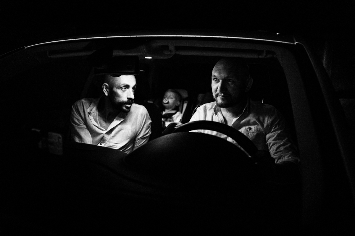 Bogdan and Yegor in their car escaping Crimea for Kyiv. Image by Misha Friedman. Ukraine, 2014.