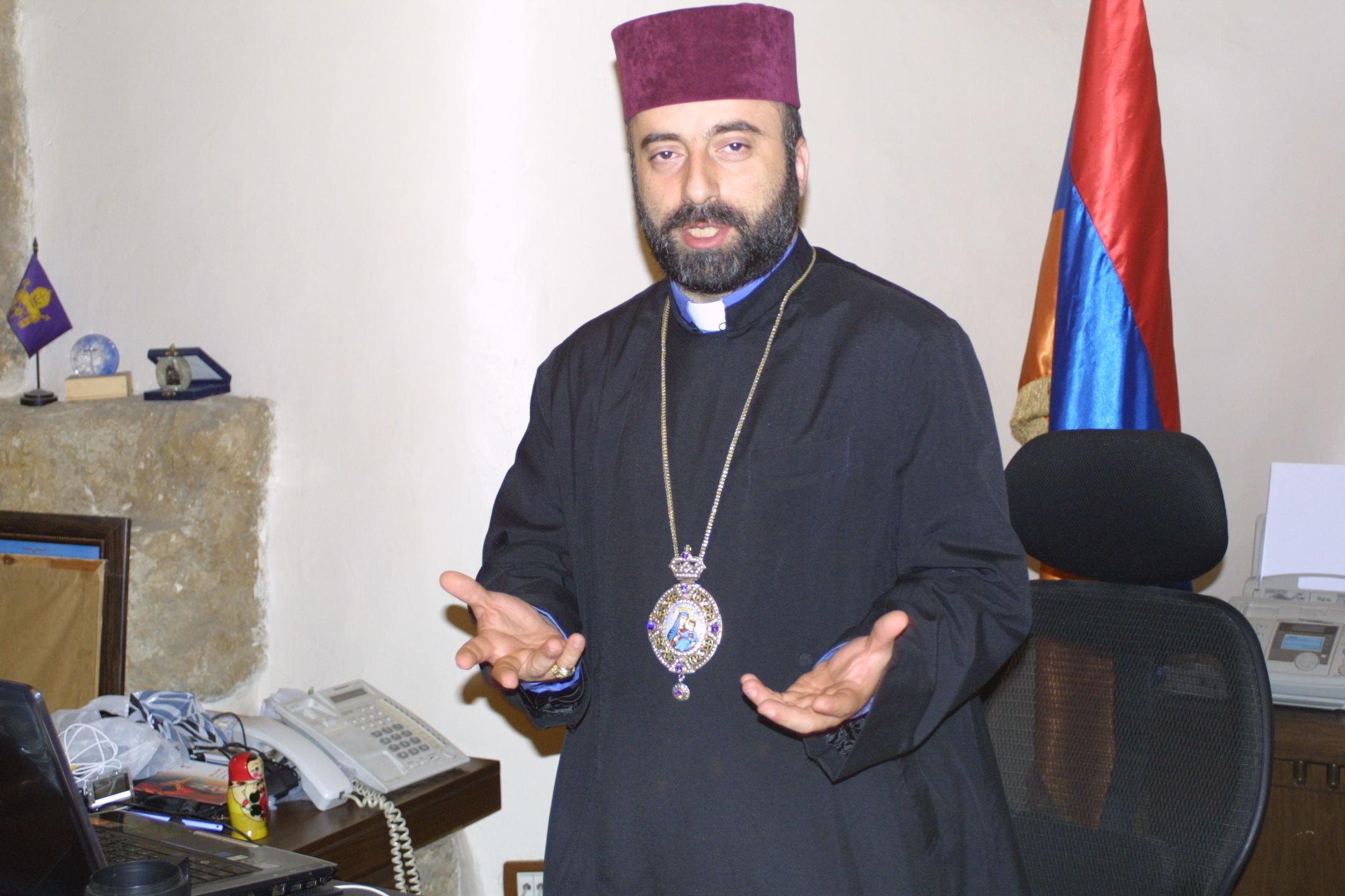 Bishop Armash Nalbandian. Image by Reese Erlich. Syria, 2013. Media file: bishop_nalbandian.jpg