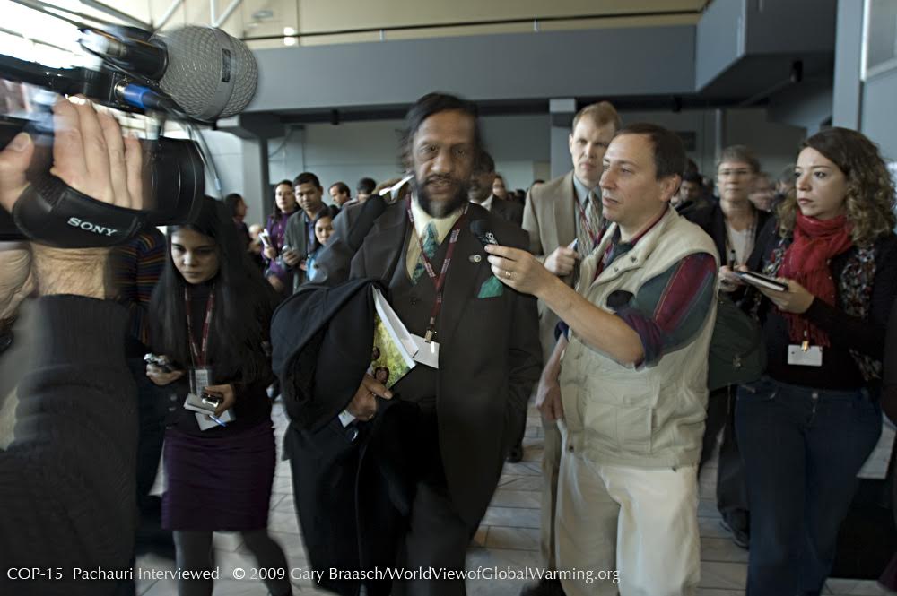 Daniel Grossman interviewing then-Chairman of the IPCC Rajendra Pachauri in 2009. Image by Gary Braasch. Paris, 2015. Media file: unnamed.jpg