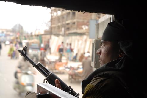 Indian forces on patrol, downtown Srinagar Media file: 1299.jpg