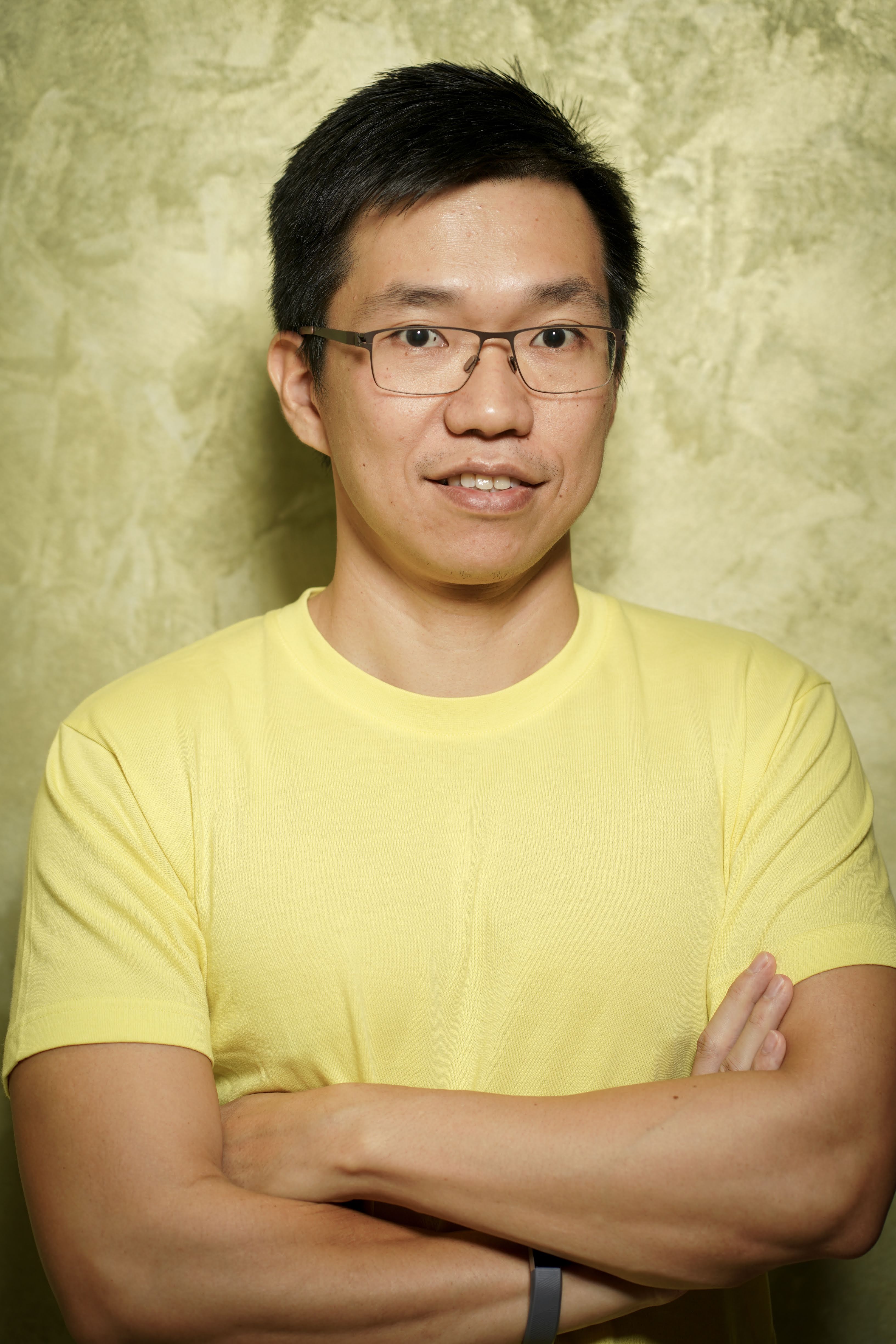 Keng Headshot