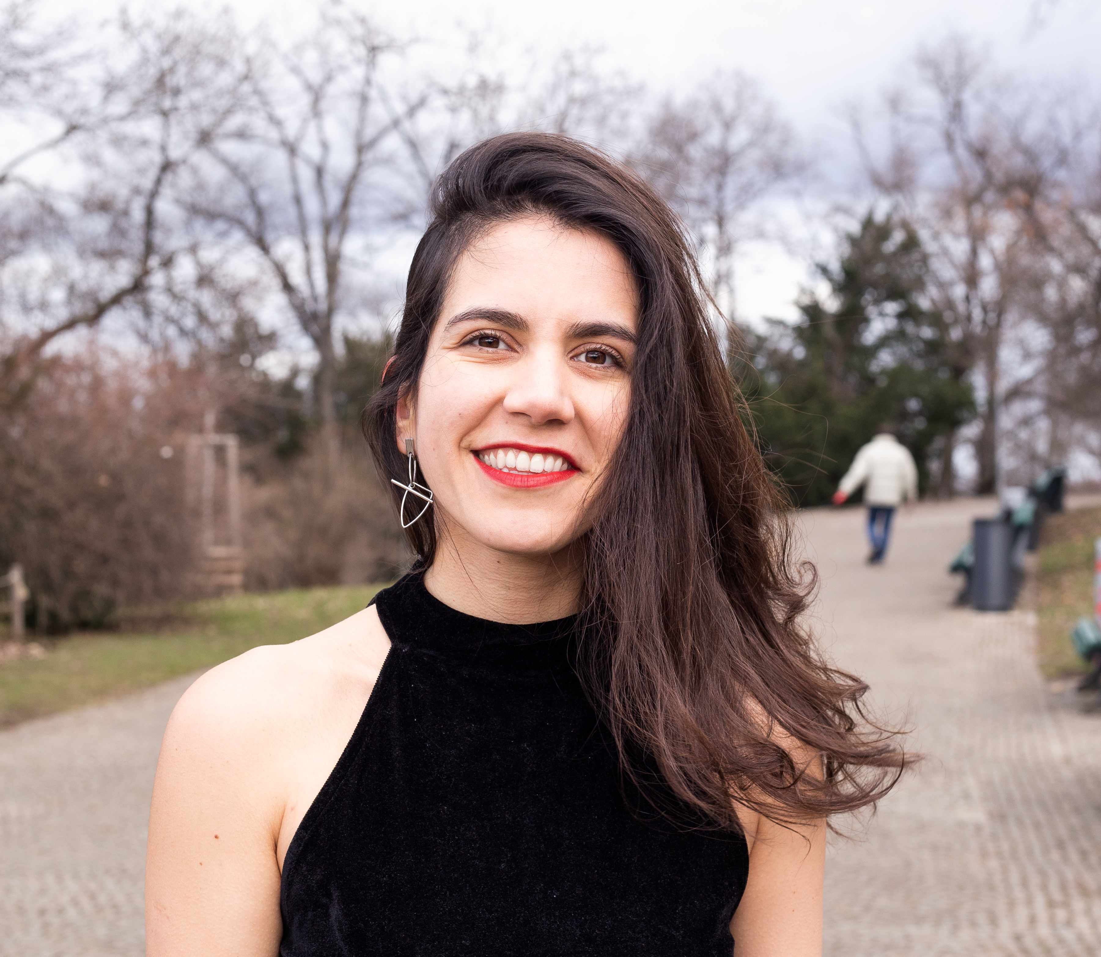 headshot of Fernanda Buffa