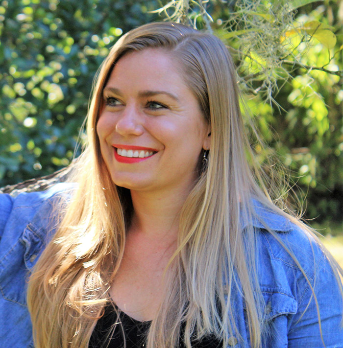 Becca Burton headshot