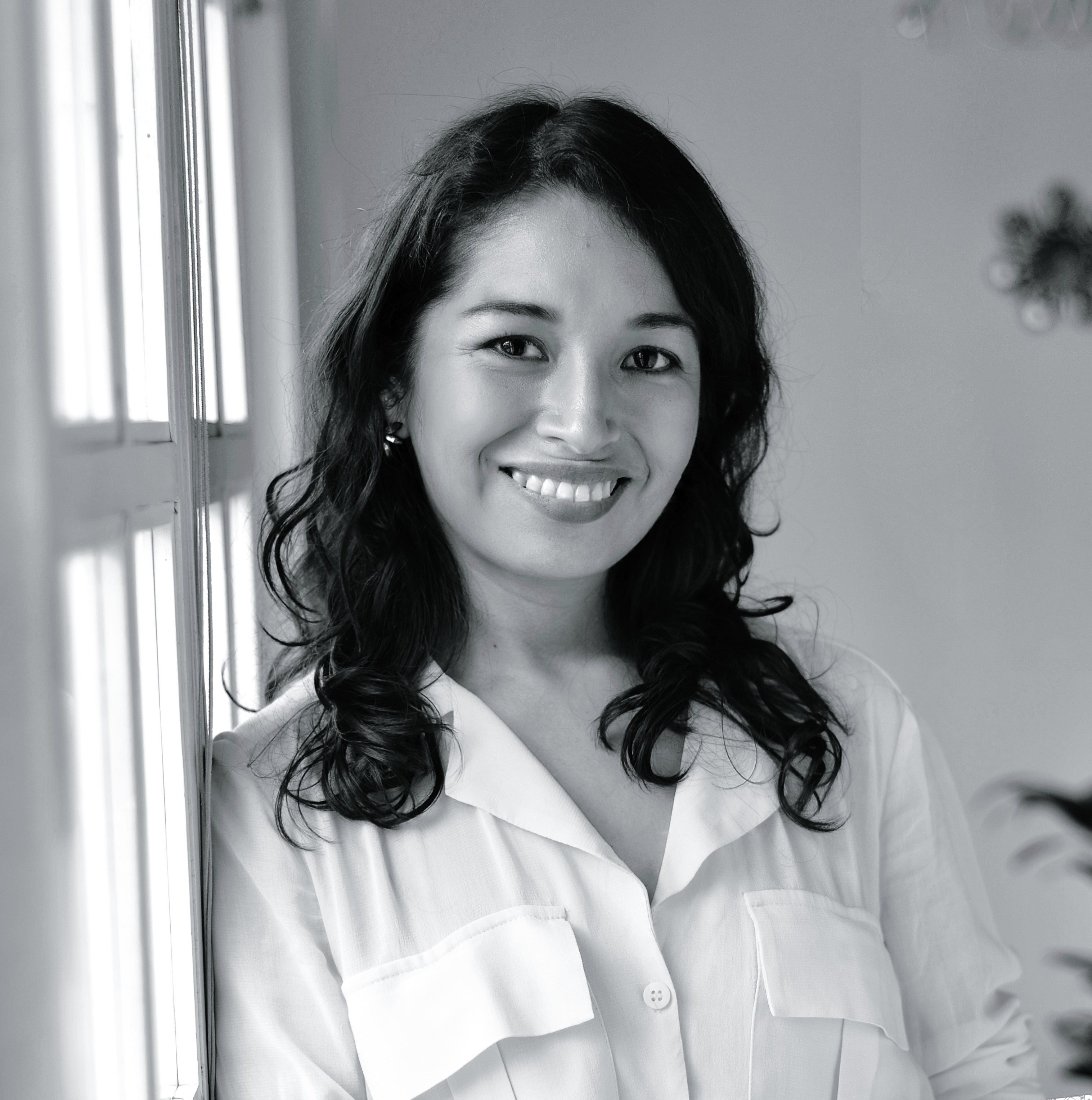 Elizabeth Salazar headshot