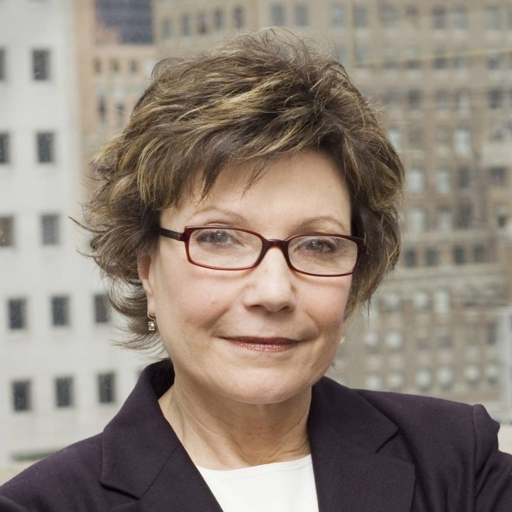 Deborah Amos headshot